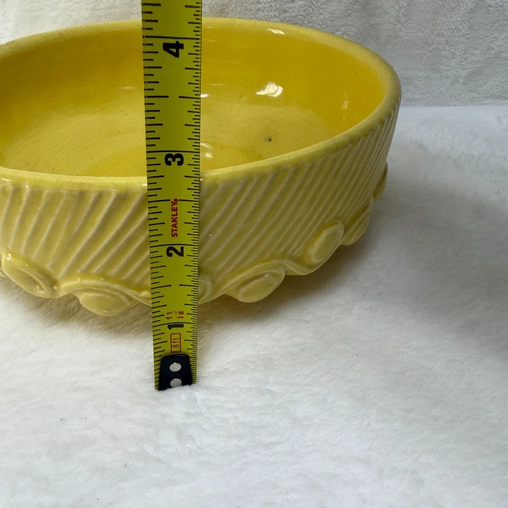 Vintage Mustard Yellow Ceramic Bowl Glossy Crazed Glaze Farmhouse Decor‎ *READ